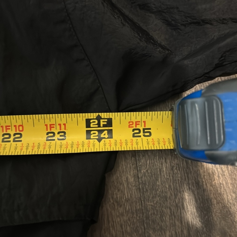 Reebok Black Windbreaker Jacket Size L Unisex Zip Front Outdoor - Picture 15 of 16